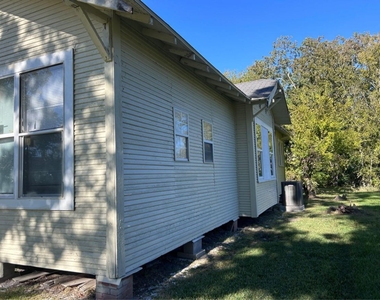 1925 11th Street - Photo Thumbnail 26
