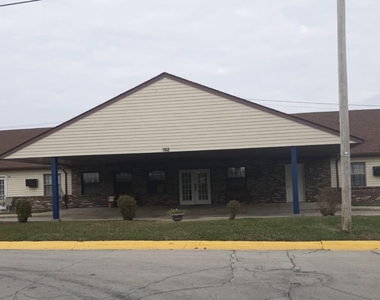102 Price Street - Photo Thumbnail 2