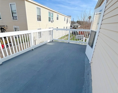 4114 Ave S 1/2 - Photo Thumbnail 2