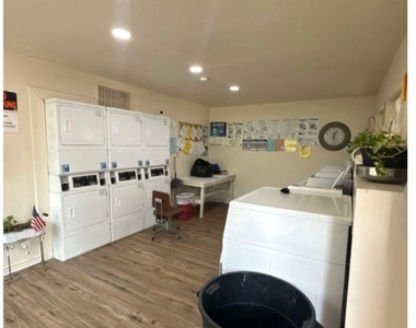 2050 S Byrd Avenue - Photo Thumbnail 9