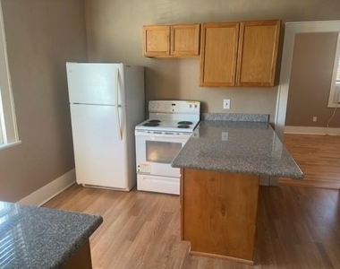 3802 Avenue N Street - Photo Thumbnail 6