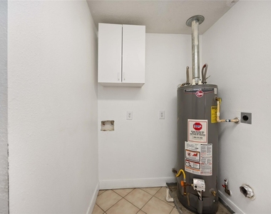 5315 Cherie Crest Court - Photo Thumbnail 16