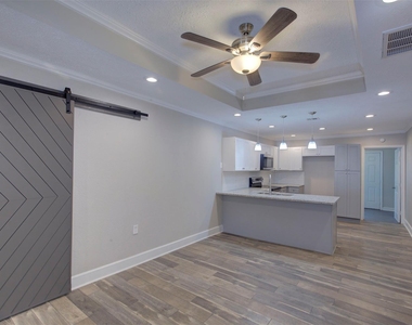 4220 Delhi Street - Photo Thumbnail 6