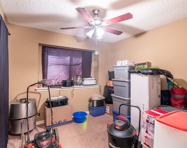 3034 Deer Valley Drive - Photo Thumbnail 17