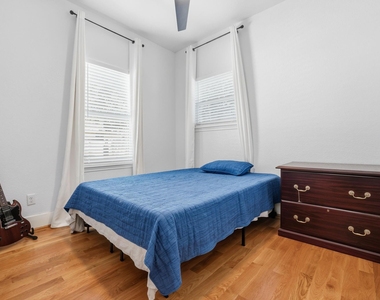 1401 Sydnor Street - Photo Thumbnail 8