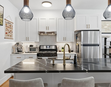 1401 Sydnor Street - Photo Thumbnail 6