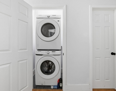 1401 Sydnor Street - Photo Thumbnail 9