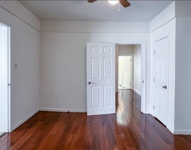 11 Norwood Street - Photo Thumbnail 12