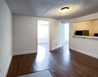 11 Norwood Street - Photo Thumbnail 4