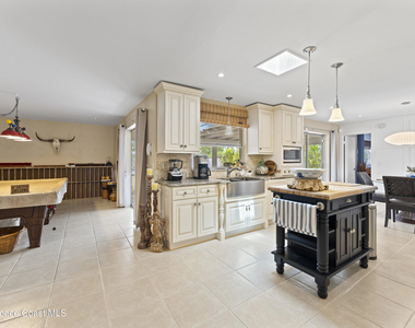 410 Surf Road - Photo Thumbnail 11