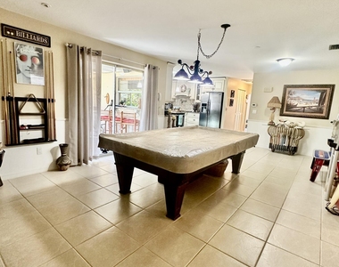 410 Surf Road - Photo Thumbnail 11