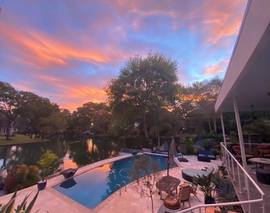 12418 Honeywood Trail - Photo Thumbnail 4