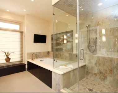 12418 Honeywood Trail - Photo Thumbnail 22