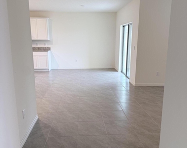 4984 Amasa Circle - Photo Thumbnail 6