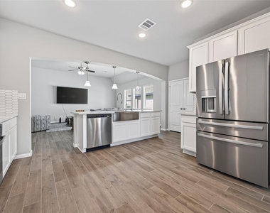 11676 Whirlaway Drive - Photo Thumbnail 17