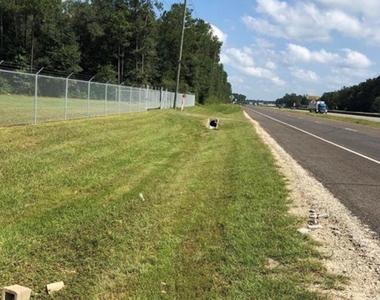 1651 Us-59 N - Photo Thumbnail 3