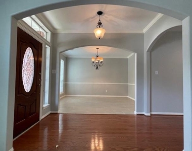 8519 Babbling Brook Court - Photo Thumbnail 5