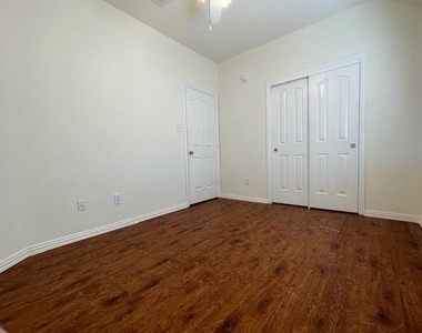 8519 Babbling Brook Court - Photo Thumbnail 37