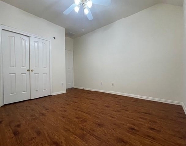 8519 Babbling Brook Court - Photo Thumbnail 42