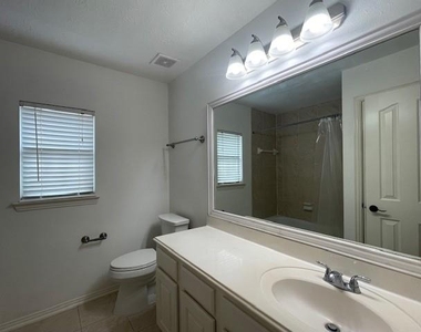 8519 Babbling Brook Court - Photo Thumbnail 41