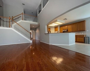 8519 Babbling Brook Court - Photo Thumbnail 16
