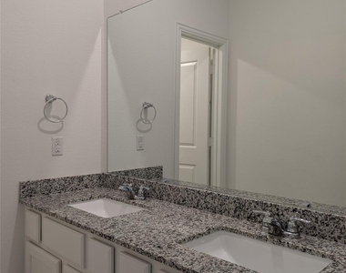 10503 Dolce Lane - Photo Thumbnail 30