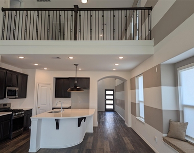 10503 Dolce Lane - Photo Thumbnail 13