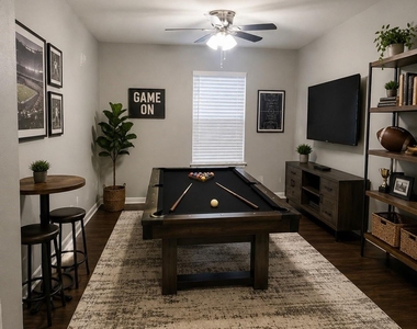 21439 Veneto Hills Court - Photo Thumbnail 15