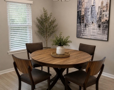 21439 Veneto Hills Court - Photo Thumbnail 4