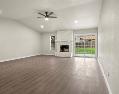 502 Pintail Lane - Photo Thumbnail 14