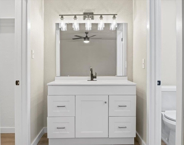502 Pintail Lane - Photo Thumbnail 17