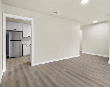 502 Pintail Lane - Photo Thumbnail 6