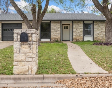 502 Pintail Lane - Photo Thumbnail 3