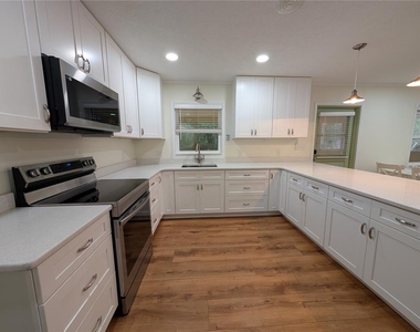 8481 S Great Oaks Drive - Photo Thumbnail 4