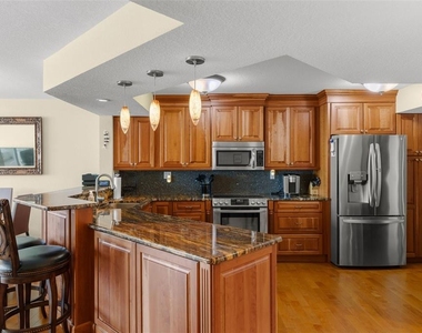 5279 Isla Key Boulevard S - Photo Thumbnail 4