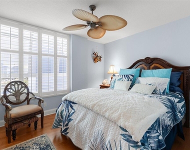 5279 Isla Key Boulevard S - Photo Thumbnail 17