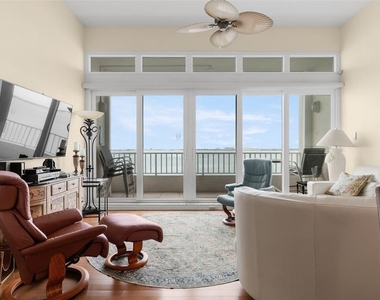5279 Isla Key Boulevard S - Photo Thumbnail 12