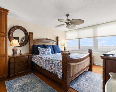 5279 Isla Key Boulevard S - Photo Thumbnail 14