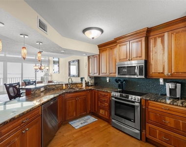5279 Isla Key Boulevard S - Photo Thumbnail 5
