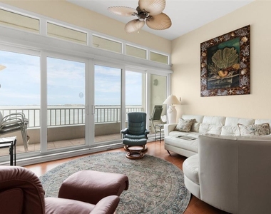 5279 Isla Key Boulevard S - Photo Thumbnail 9