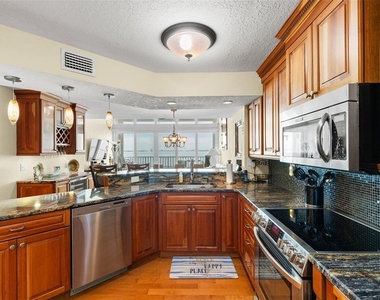 5279 Isla Key Boulevard S - Photo Thumbnail 7