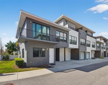 8706 Palm Ranches Place - Photo Thumbnail 2