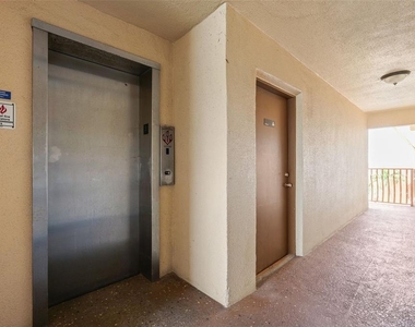 10265 Gulf Boulevard - Photo Thumbnail 41