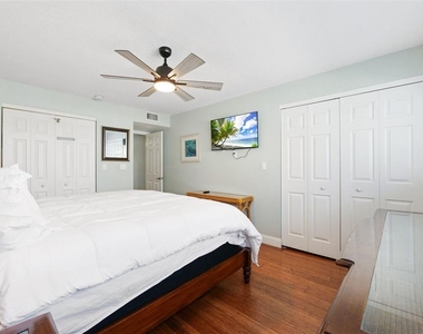 10265 Gulf Boulevard - Photo Thumbnail 37