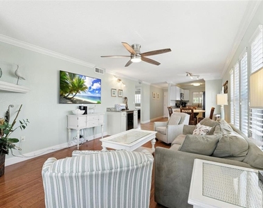 10265 Gulf Boulevard - Photo Thumbnail 25