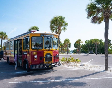 10265 Gulf Boulevard - Photo Thumbnail 3