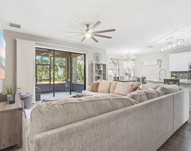 119 Elissar Drive - Photo Thumbnail 8