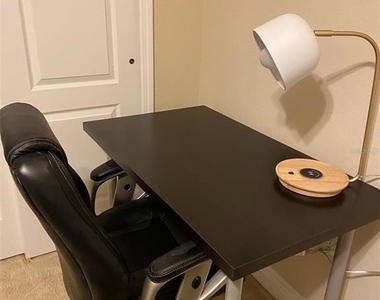 2960 Sw 35th Place - Photo Thumbnail 17