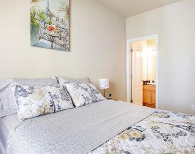 2960 Sw 35th Place - Photo Thumbnail 15