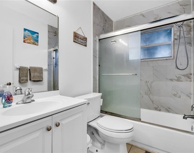 2648 Nassau Street - Photo Thumbnail 16